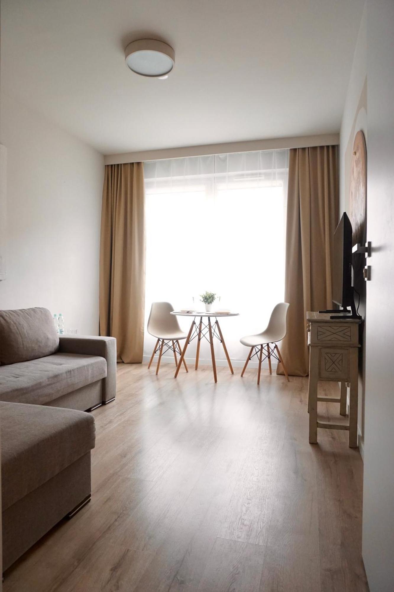 Komputerowa Apartments Airport And Business District Варшава Екстер'єр фото